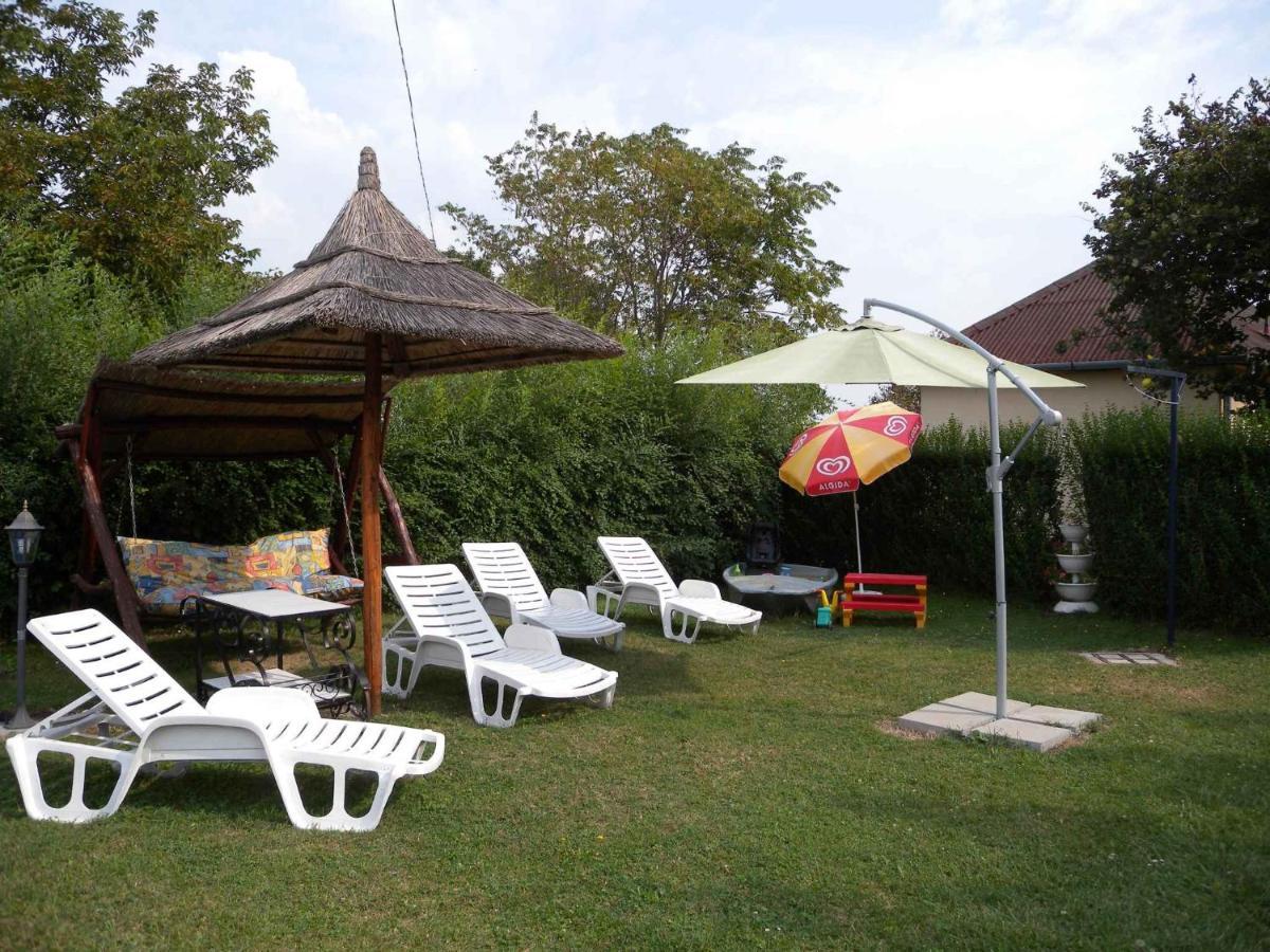 House And Apartment Balatonmariafuerdo 19319 Jozseftelep Bagian luar foto